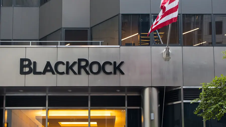 IBIT BlackRock Mencapai $50 Miliar dengan Cepat saat Bitcoin Melewati $100.000