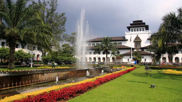 Wisata dan Kuliner Bandung Diskon hingga Gratis Tiket Masuk di Libur Waisak 2025