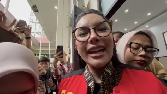 Vadel Badjideh Dihukum 9 Tahun Penjara dan Denda Rp1 Miliar, Nikita Mirzani Akui Belum Puas dengan Putusan Hakim