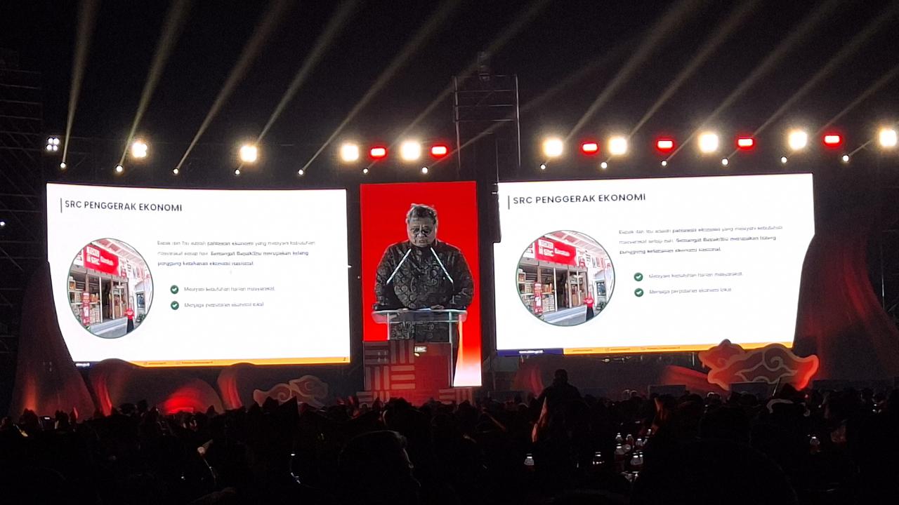 Menko Airlangga Dorong Toko Kelontong Manfaatkan KUR Rp300 Triliun