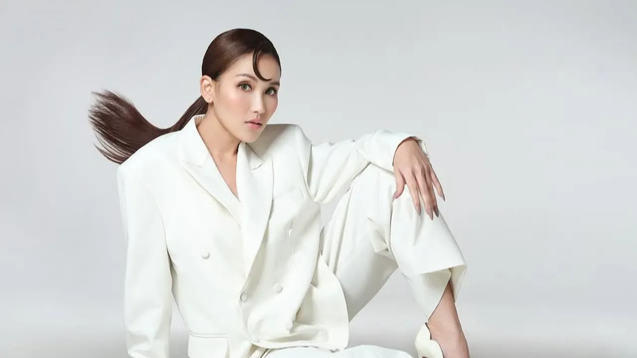 Honor Pertama Ayu Ting Ting Saat Jadi Penyanyi Dangdut Keliling