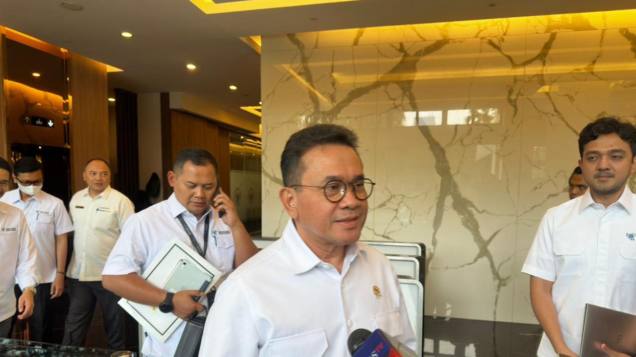 Harga Plastik Naik 40%, Pemerintah Cari Pasokan dari Luar Timur Tengah