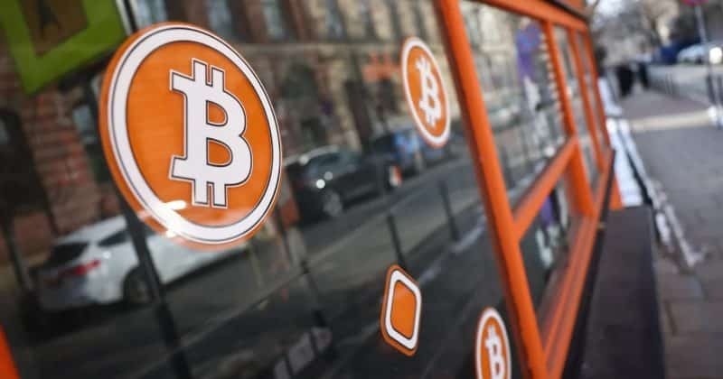 AS Lancarkan Serangan Baru ke Iran, Bitcoin Turun 2% Saat Likuidasi Kripto Mendekati US$1 Miliar