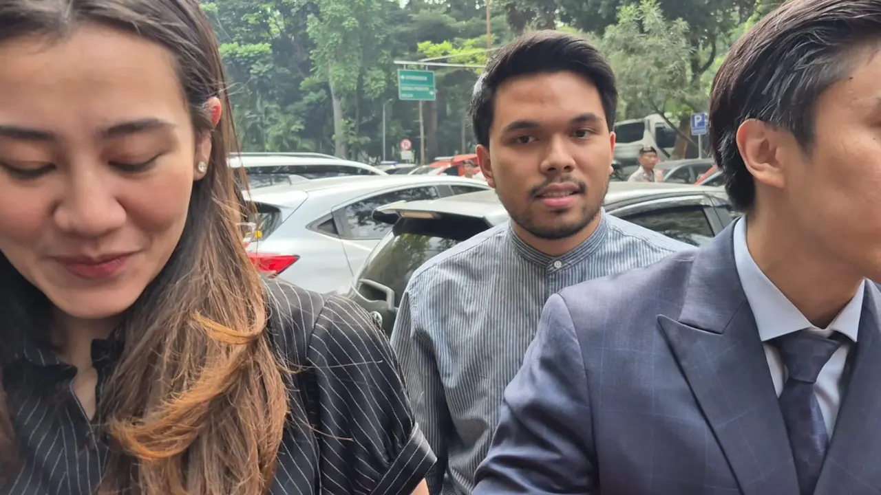 Aaliyah Massaid dan Thariq Halilintar Tegaskan Umrah Berbayar, Rogoh Kocek Ratusan Juta