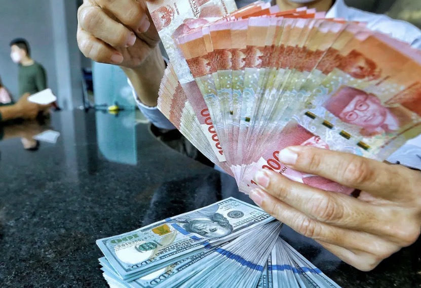 Akankah Rupiah Bangkit Hari Ini? Berikut Perkiraan Pergerakannya