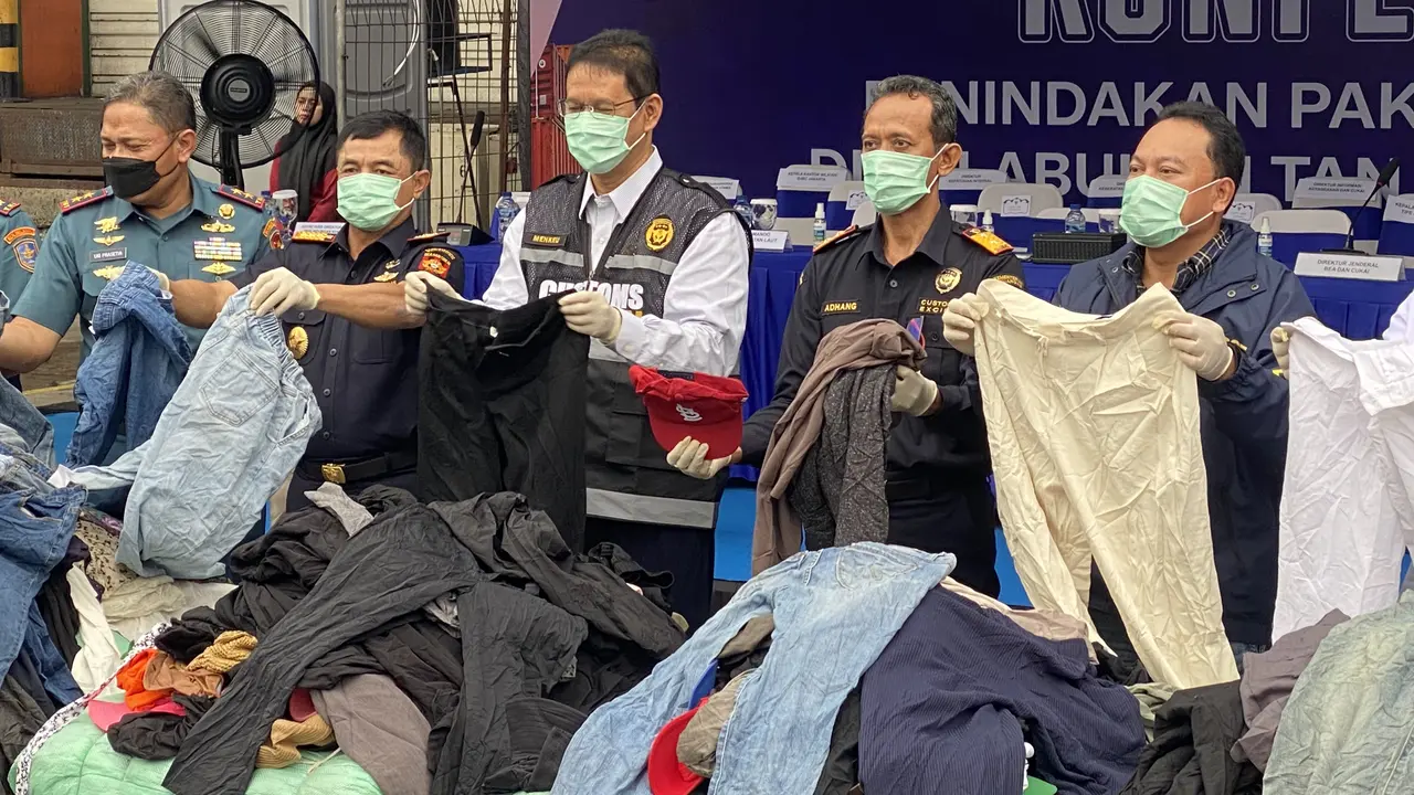 Bea Cukai Berhasil Gagalkan Penyelundupan Balpres Ilegal Senilai Rp 53 Miliar
