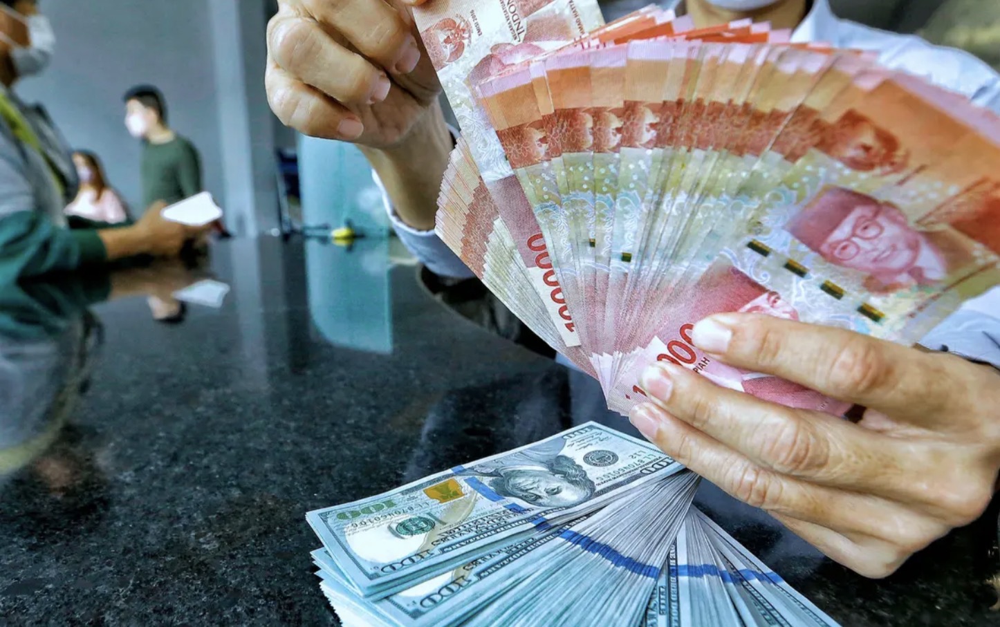 Rupiah Menguat ke Rp18.070 per Dolar AS, Data Inflasi Jadi Pendorong Utama