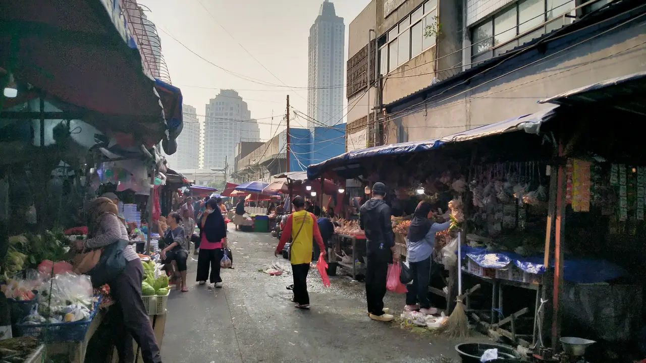 Pedagang Pasar Kebayoran Lama Prediksi Harga Daging Sapi Masih Akan Naik