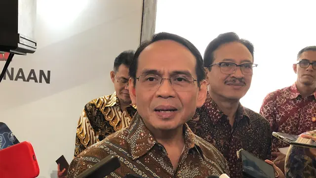 OJK Ingatkan Risiko Pinjaman Digital, Paylater Tumbuh 36,57% hingga Agustus 2026
